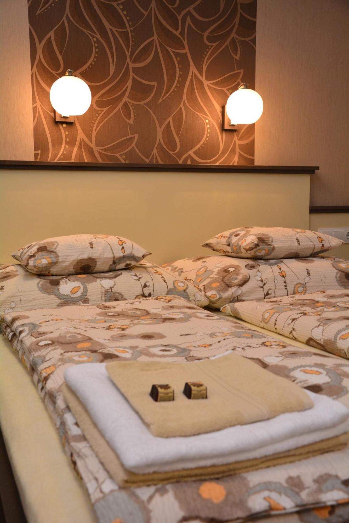 Bodza Apartmanok Έγκερ Δωμάτιο φωτογραφία